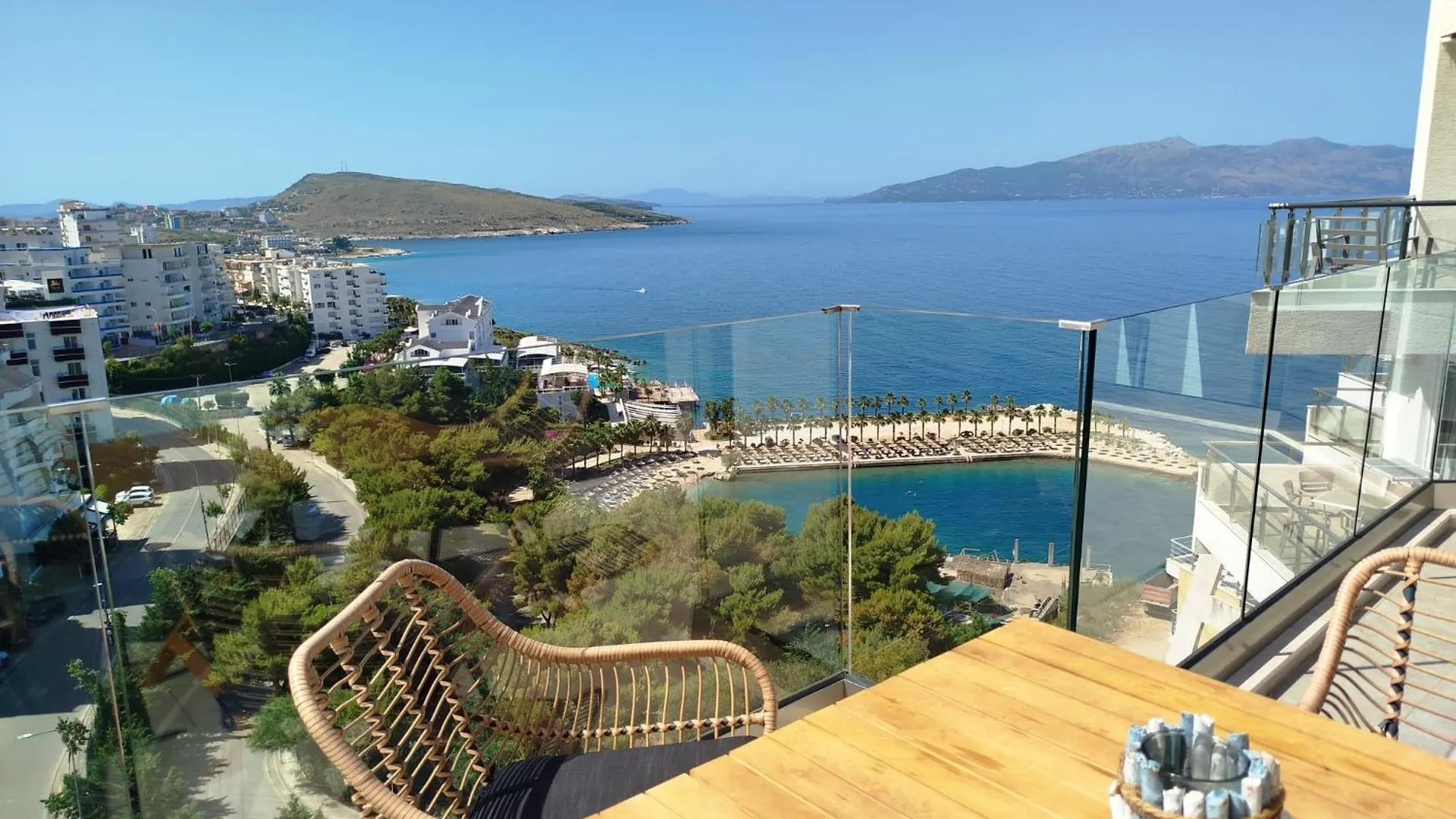 SarandëBella Vista Penthouse公寓